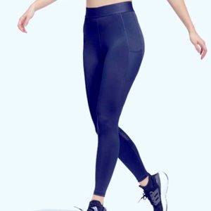 NEW! Adidas Midnight blue XL Training logging with pocket. New.